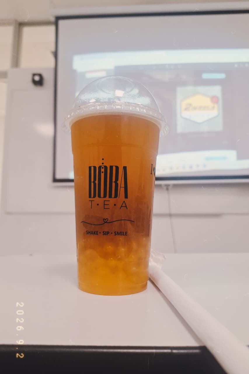 Bebida de Bōba Tea en vaso transparente